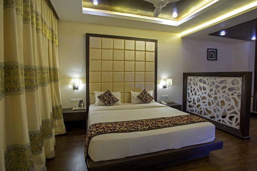 Hotel Ravi Residency Morbi Camera foto